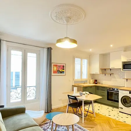 Appartamento Justine Suite, Place De La République Parigi